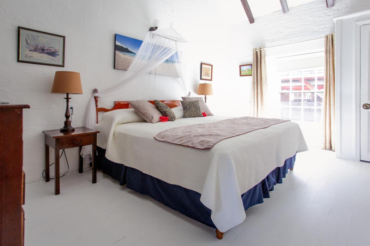 Admiral'S Inn And Gunpowder Suites English Harbour Exterior foto